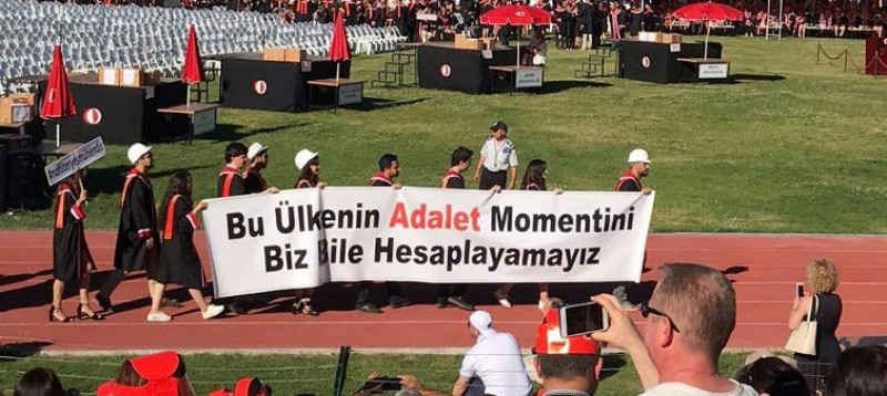 ODTÜ'den çok konuşulacak mezuniyet pankartları - Resim: 10