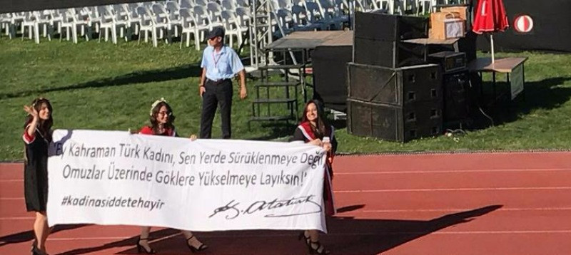 ODTÜ'den çok konuşulacak mezuniyet pankartları - Resim: 7