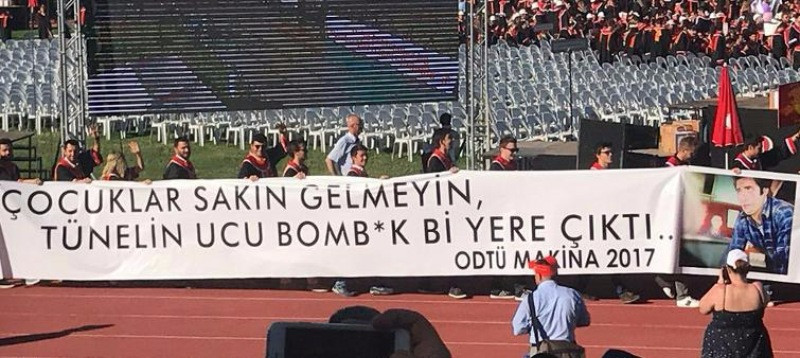 ODTÜ'den çok konuşulacak mezuniyet pankartları - Resim: 11