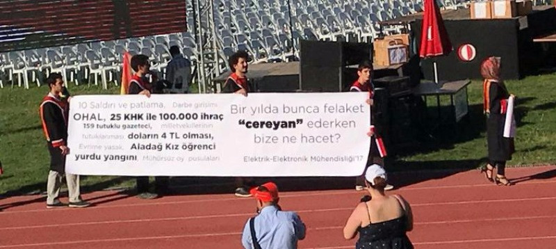 ODTÜ'den çok konuşulacak mezuniyet pankartları - Resim: 16