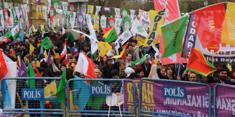 Ankara'da Kolej Meydanı'nda Hayır Mitingi - Resim: 1