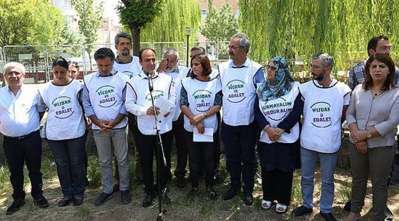 Vicdan ve Adalet Nöbeti'nden kareler - Resim: 9