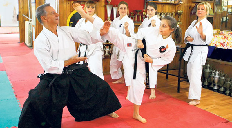 Yeşilçam'da Kartal Tibet'in düşmanı, karateyi Türkiye'ye getiren isim Hakkı Koşar: Dayanacak gücüm kalmadı - Resim : 2