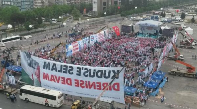 Fotoğraflarla Türkiye'de 1 Mayıs - Resim: 51