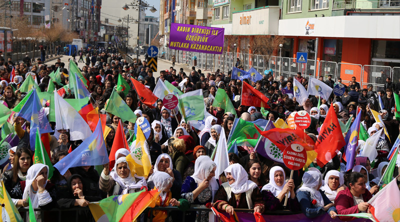 Diyarbakır, Ankara ve Van'da 8 Mart mitingleri - Resim: 9