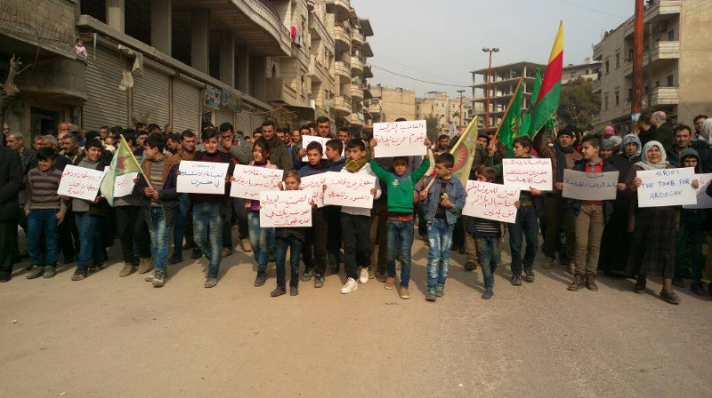 Yüz bine yakın insan Afrin kent merkezinde - Resim: 7