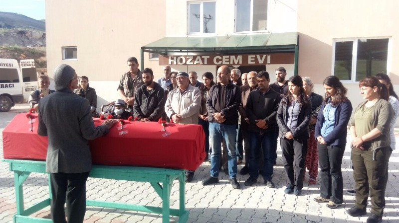90 günlük açlık grevinden sonra toprakla buluştu - Resim: 6