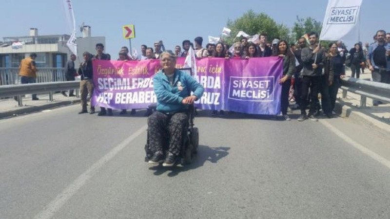 Fotoğraflarla Türkiye'de 1 Mayıs - Resim: 74