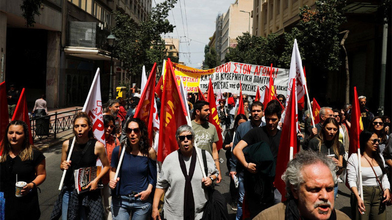 Dünya'da 1 Mayıs: Dört bir yanda emekçiler sokağa çıktı - Resim: 11