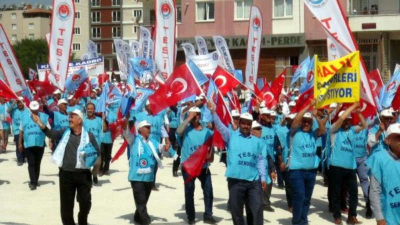 Fotoğraflarla Türkiye'de 1 Mayıs - Resim: 61
