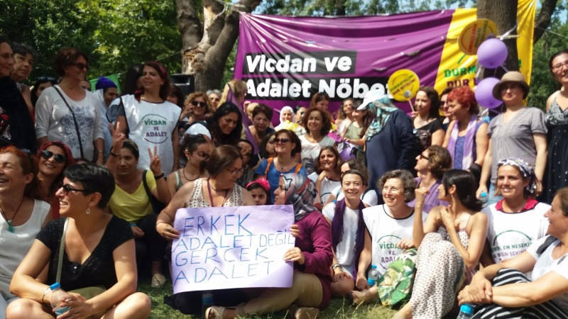 Yoğurtçu Parkı'nda kadın coşkusu - Resim: 18