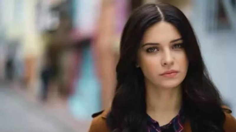 IMDb en popüler Türkiyeli oyuncuları açıkladı: İlk üçte kadınlar var - Resim: 1