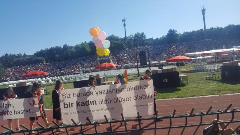 ODTÜ'den çok konuşulacak mezuniyet pankartları - Resim: 35