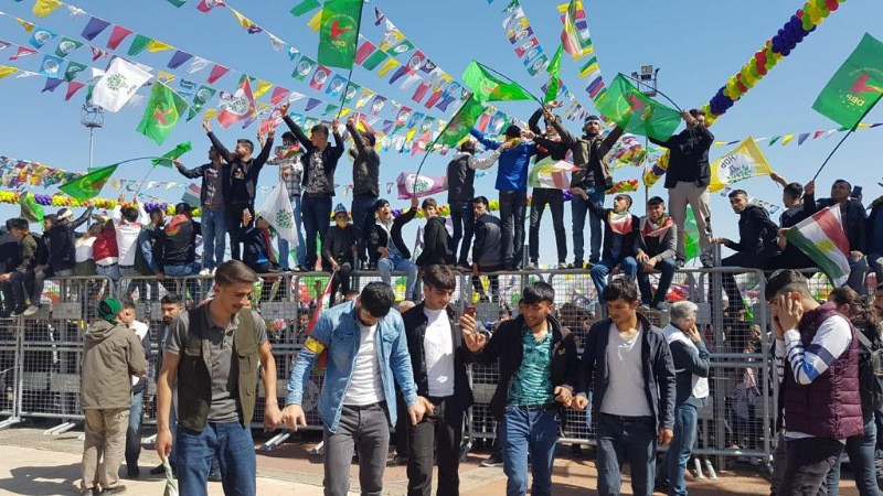 Diyarbakır’da yüz binler Newroz'u kutladı - Resim: 13