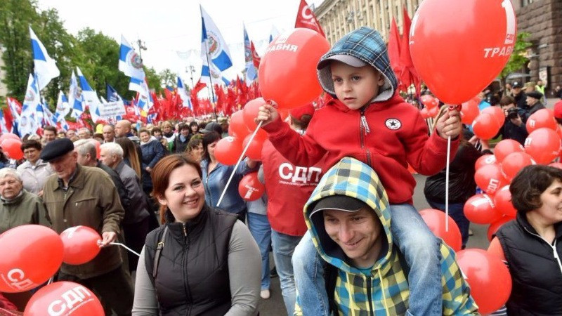 Fotoğraflarla Dünyadan 1 Mayıs - Resim: 26