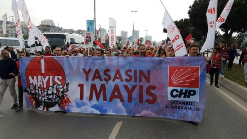 Fotoğraflarla Türkiye'de 1 Mayıs - Resim: 98