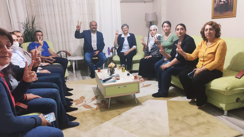 Leyla Güven ve Musa Farisoğulları tutuklandı - Resim : 2