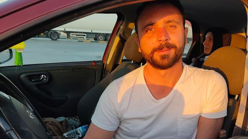 Yunanistan'dan alışveriş için geldiler, 3 kilometre kuyruk oluştu - Resim : 3