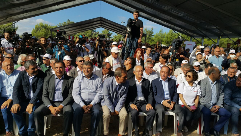 'Halk istedi vermedin FETÖ ne istediyse verdin' - Resim : 1