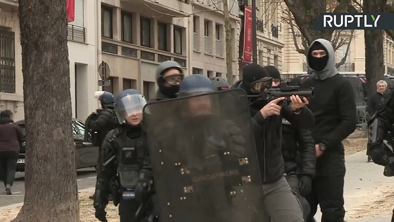 Sarı Yelekliler eyleminde beşinci dalga - Resim : 1