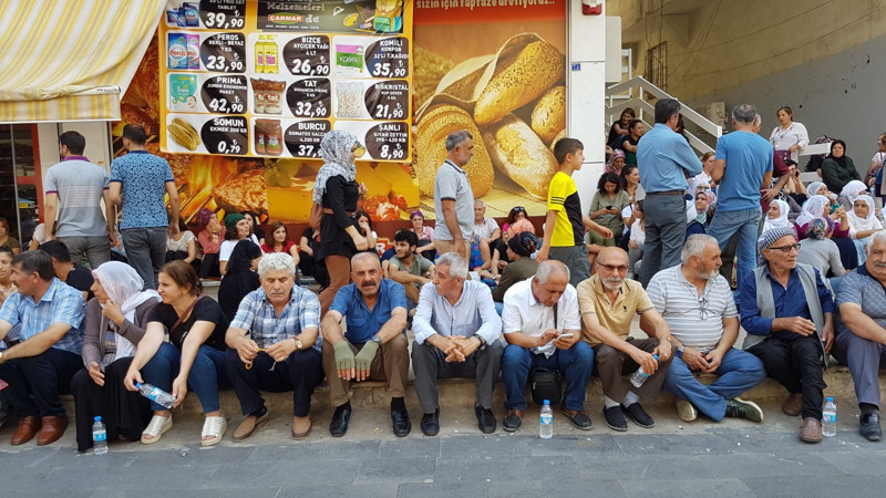 Kayyımlara karşı eylemler 8'inci gününde - Resim : 1