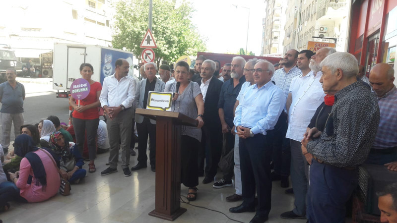 Kayyım protestoları sürüyor: Sandıktan çıkanı kabul etmeyen bir iktidarla karşı karşıyayız - Resim : 2