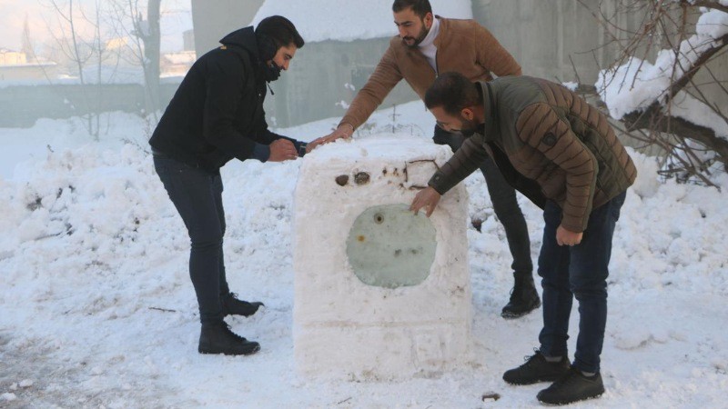 Birbirinden ilginç kardan adamlar - Resim: 12