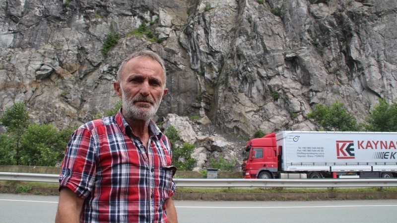 Artvin'de heyelan korkusuyla TIR'ların bekleyişi sürüyor - Resim: 4