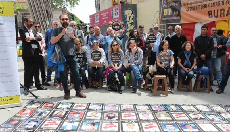 İşçi aileleri 61. kez Taksim'de - Resim : 1