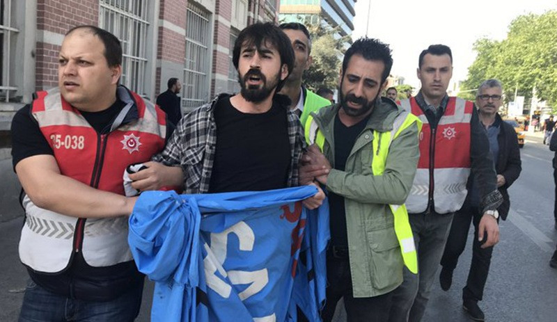 Taksim'e yürümek isteyenlere polis müdahalesi: 127 gözaltı - Resim: 2