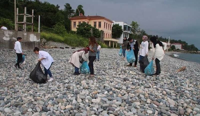 Karadeniz sahilinde 300 metrede 80 kilo çöp - Resim: 5