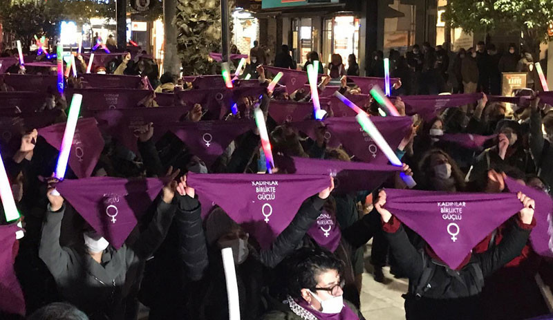 Kadınlar, 'makbul aşk' dayatmasına karşı isyanda: Atanmış değil, seçilmiş aşk - Resim : 2