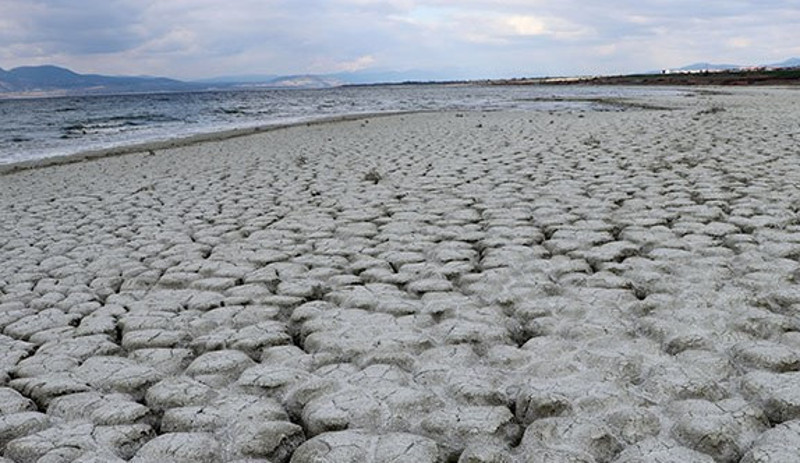 Prof. Dr. Gülle: 3 yıldır meteorolojik kuraklık yaşanıyor, ayağımızı yorganımıza göre uzatmalıyız - Resim : 1