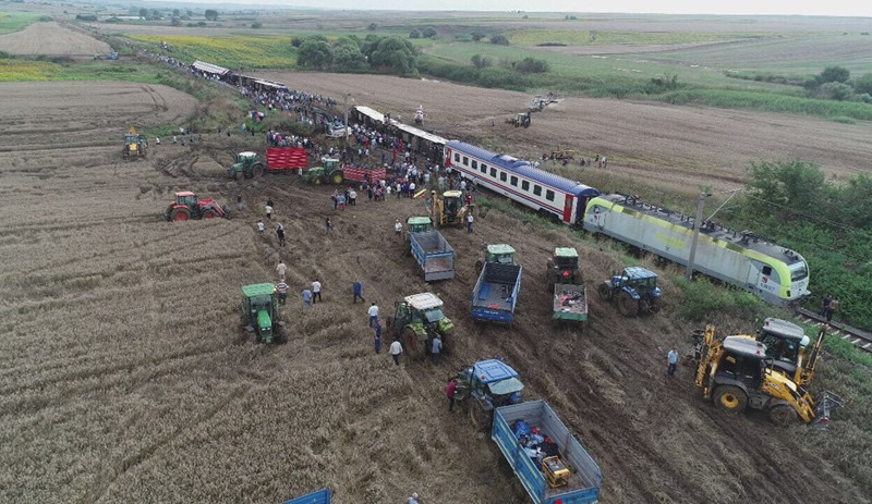 Çorlu tren faciasında adaletsiz 3. yıl: İnsan çocuğunun doğum gününde mezarlıkta olur mu? - Resim : 1