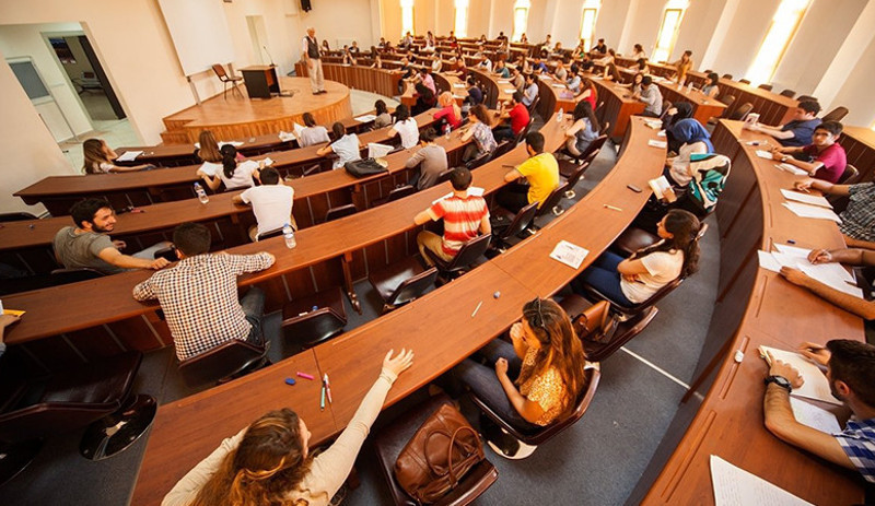 Vakıf üniversitesi öğrencileri: Bizden canımızla taksit ödememiz bekleniyor - Resim : 1