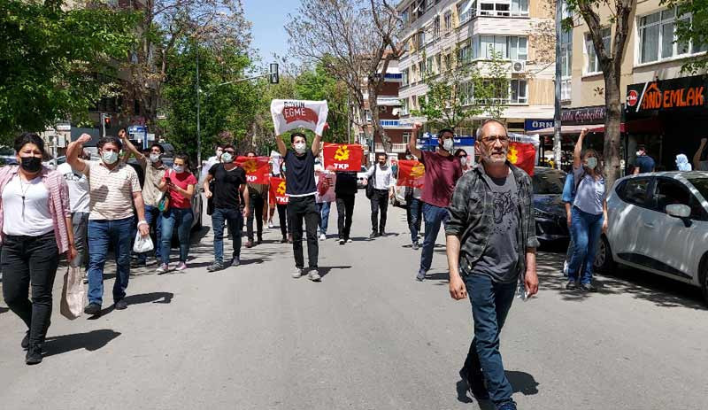 Türkiye'nin dört bir yanında yasaklı meydanlar zorlandı: Her yer Taksim, her yer 1 Mayıs - Resim : 1