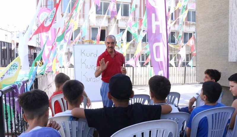 Öğretmen ve velilerden anaokulundan üniversiteye kadar Kürtçe eğitim talebi - Resim : 1