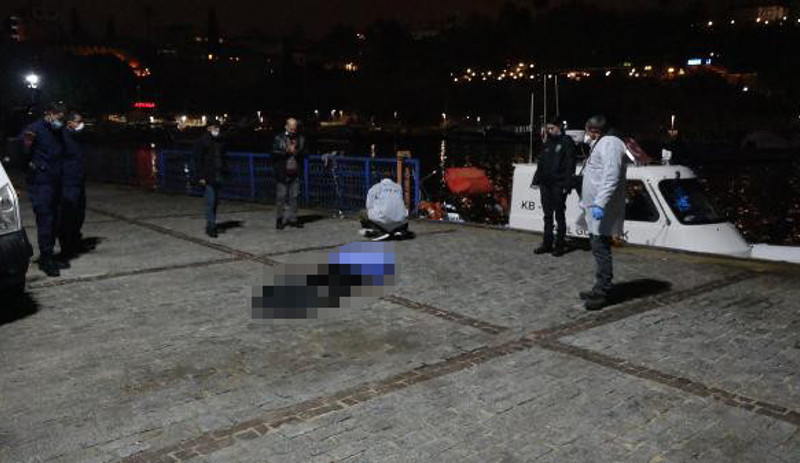 Batman'daki ailesinin kayıp ilanı verdiği öğretmenin Antalya'da cansız bedeni bulundu - Resim : 1