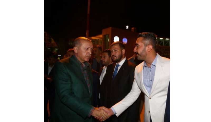 AKP Gençlik Kolları Başkan Yardımcısı'ndan silahlı tehdit: Hodri meydan - Resim : 3