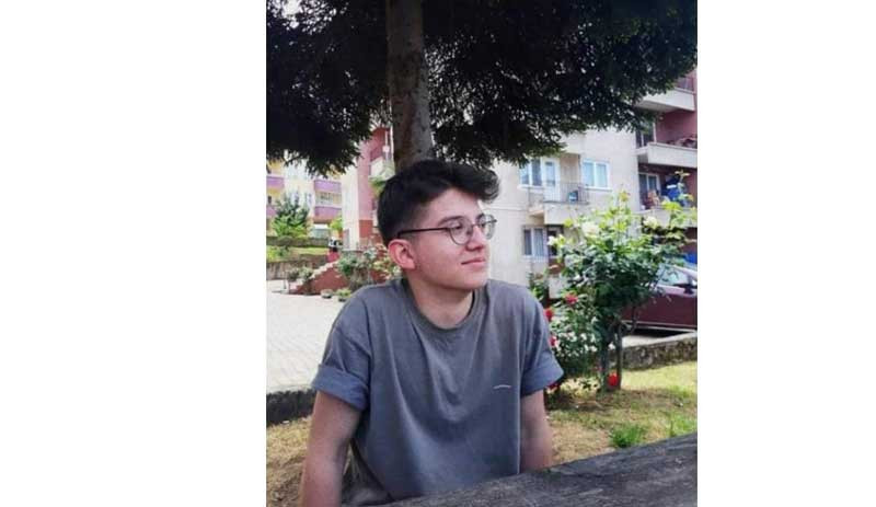 Serinlemek için denize giren iki gençten biri boğuldu, diğeri kayıp - Resim : 1