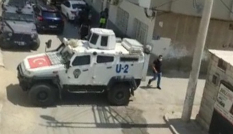 Nusaybin'de bir kişi öldürüldü: Bakanlıktan 'canlı bomba' açıklaması - Resim : 2