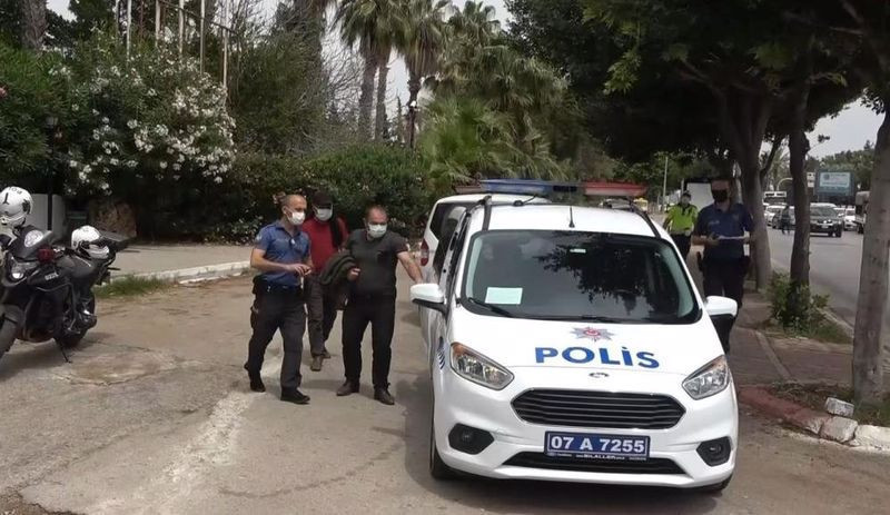 Belgesi olmadığı için ceza kesilince itiraz etti: Halamın oğlu İçişleri Bakanlığı'nda genel müdür - Resim : 1