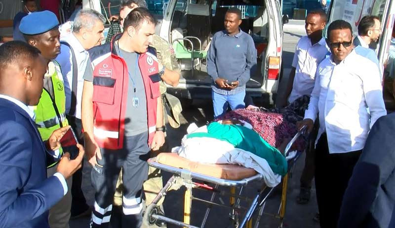 Somali'deki saldırıda yaralananlar Türkiye'ye getiriliyor - Resim : 2