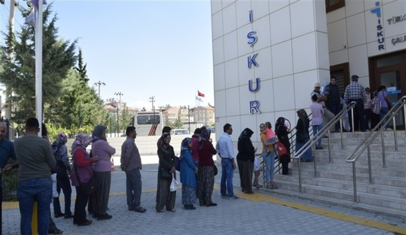 Meclis'e önerge verildi: 9 milyon çalışana ekmek parası bile yok - Resim : 1
