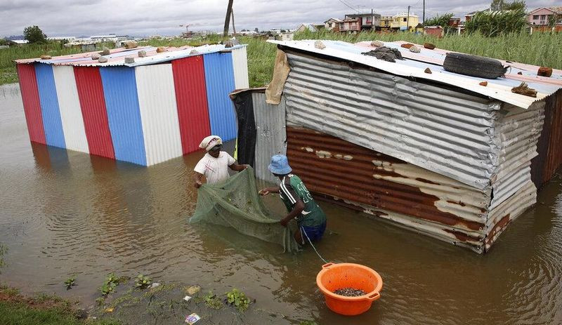 Afrika'da tropikal fırtına: En az 46 ölü - Resim : 1