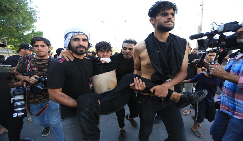Bağdat'ta Sadr destekçileri Meclis'e yürümek istedi: Çıkan çatışmada yaralananlar var - Resim : 1