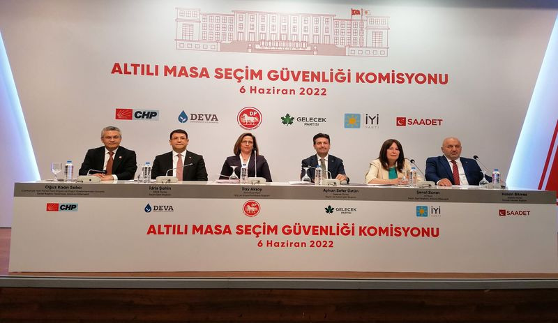 6 siyasi partiden seçim güvenliği mutabakatı: Soylu ve Bozdağ uyarıldı - Resim : 1