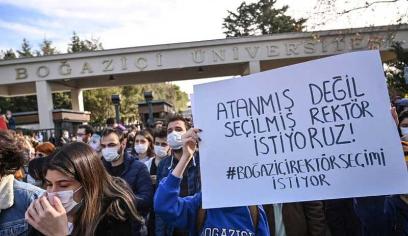 Doç. Dr. Küçük: Hedef alınan, üniversitenin bunca sene hanesine yazdığı kültürel ve simgesel gücüdür - Resim : 3