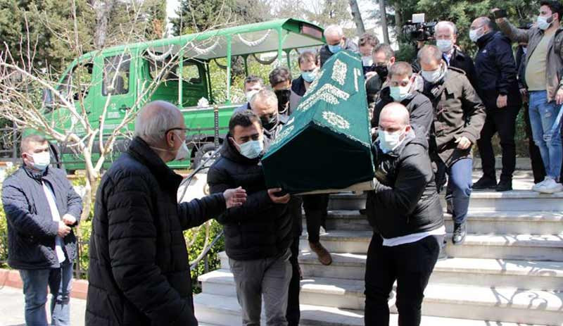 Sanatçı Mehtap Ar, son yolculuğuna uğurlandı - Resim : 1