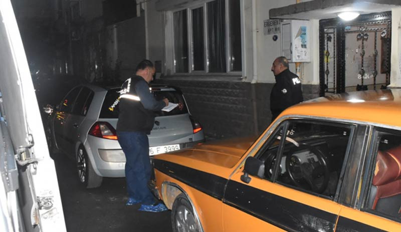 NATO'dan emekli ABD'li doktor İzmir'deki evinde ölü bulundu - Resim : 1
